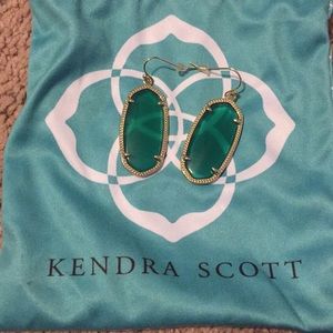 Kendra Scott Elle earrings